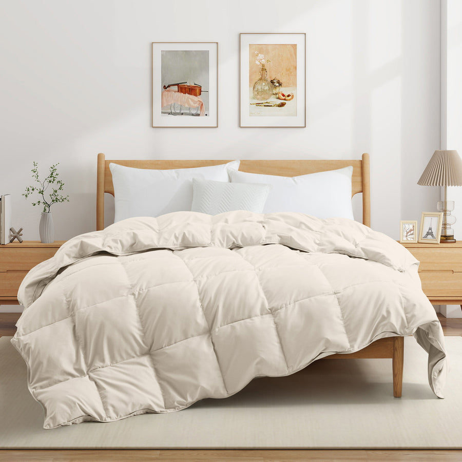 Oversize Summer Blanket-Lightweight White Goose Feather Fiber and Down Comforter Image 1
