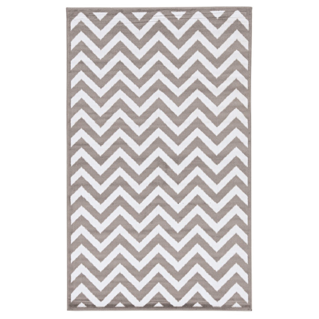 Capri Chevron Grey and Cream 4.4X7.3 Image 2