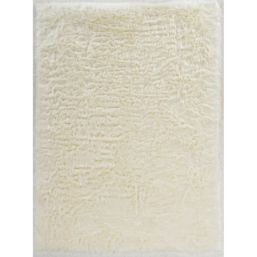 Faux Sheepskin White 5X7 Image 1