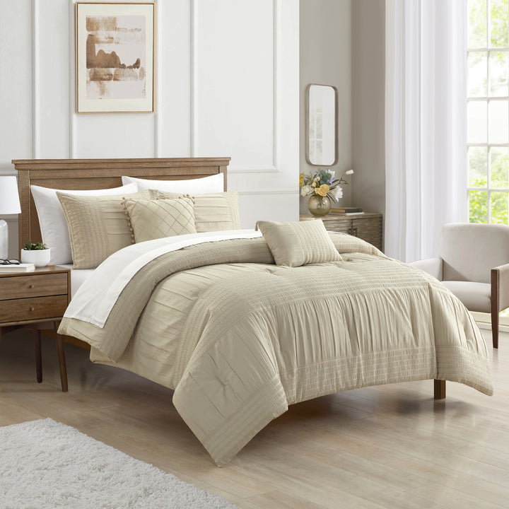 Leola 5 Piece Comforter Set with Rich Pleated with Seersucker Details Image 8