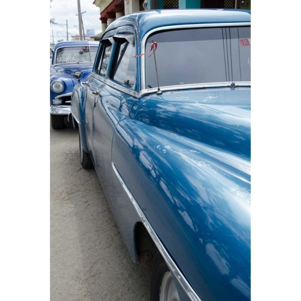 Cars of Cuba I Poster Print - Laura DeNardo-VARPDX155699D Image 1