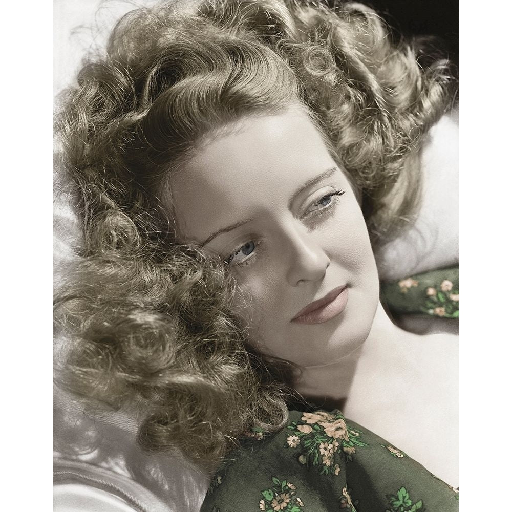 Bette Davis Poster Print by Hollywood Photo Archive Hollywood Photo Archive-VARPDX487110 Image 1