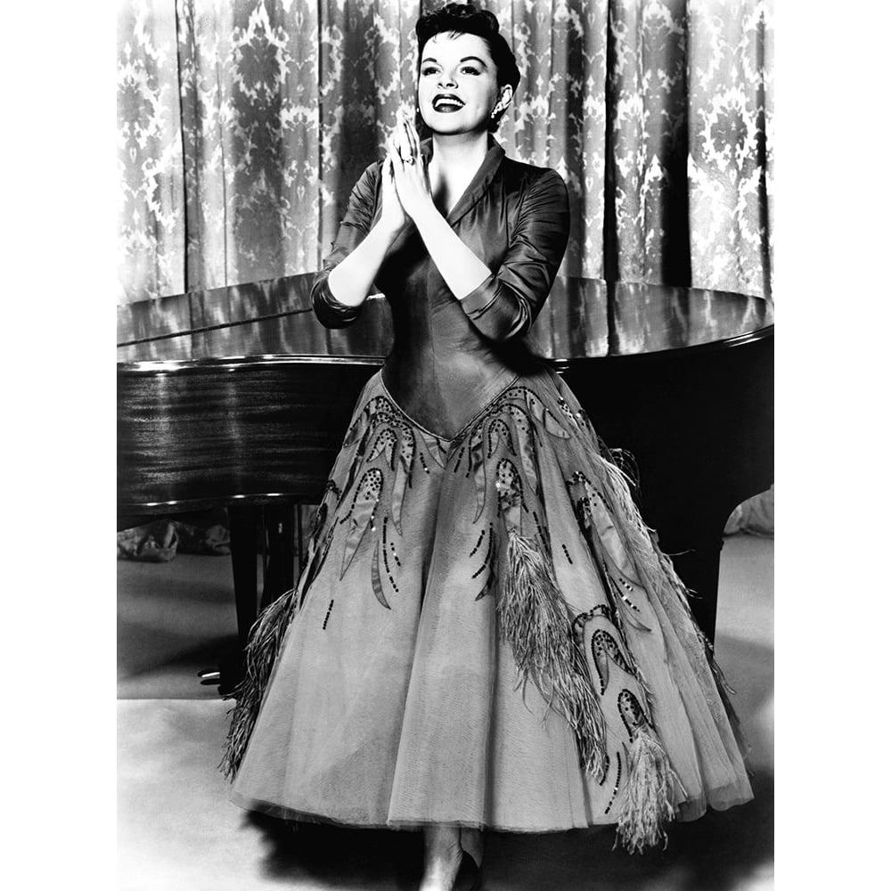 Judy Garland Poster Print by Hollywood Photo Archive Hollywood Photo Archive-VARPDX488132 Image 1