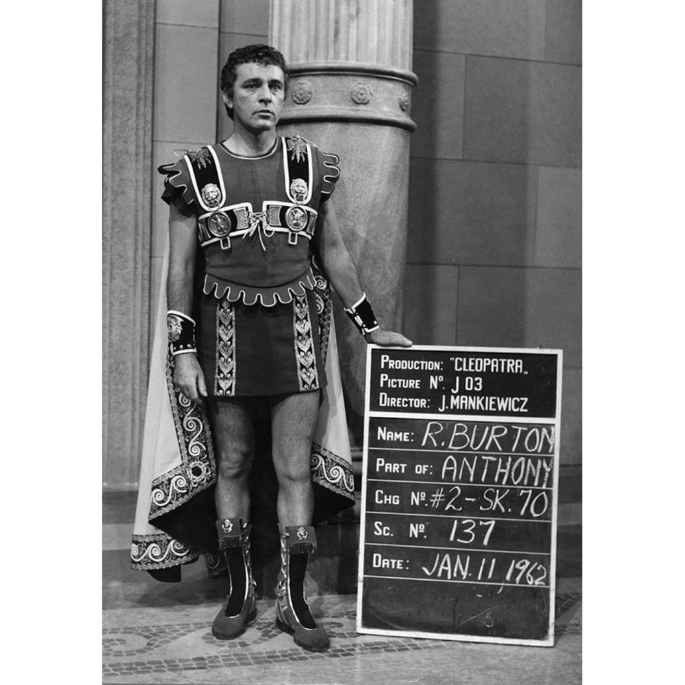 Wardrobe Test - Cleopatra - Richard Burton Poster Print by Hollywood Photo Archive Hollywood Photo Archive-VARPDX489865 Image 1