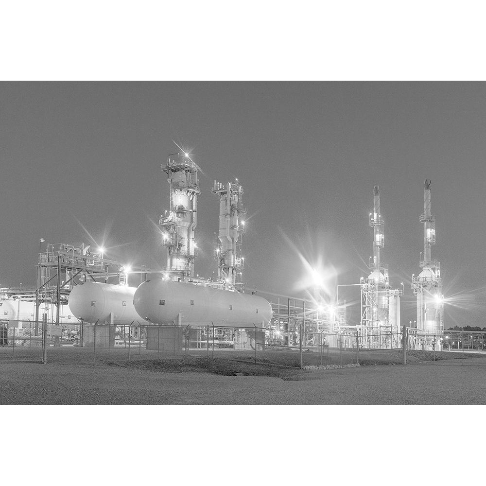 A refinery in Pascagoula-Mississippi Poster Print - Carol Highsmith-VARPDX64648 Image 1