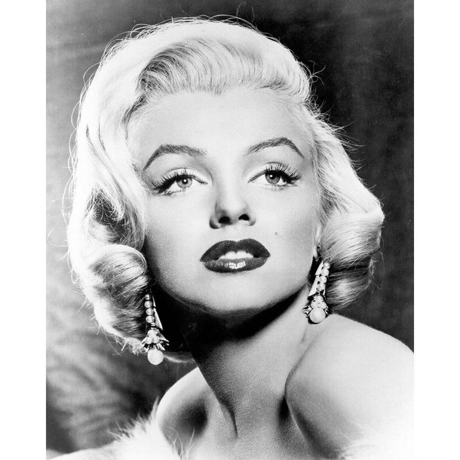 Marilyn Monroe Poster Print - Hollywood Archive Vintage-VARPDX68749 Image 1