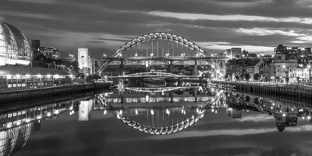 The Tyne bridge-Neacastle Upon Tyne by Assaf Frank-VARPDXAF20120826008EDITC02 Image 1