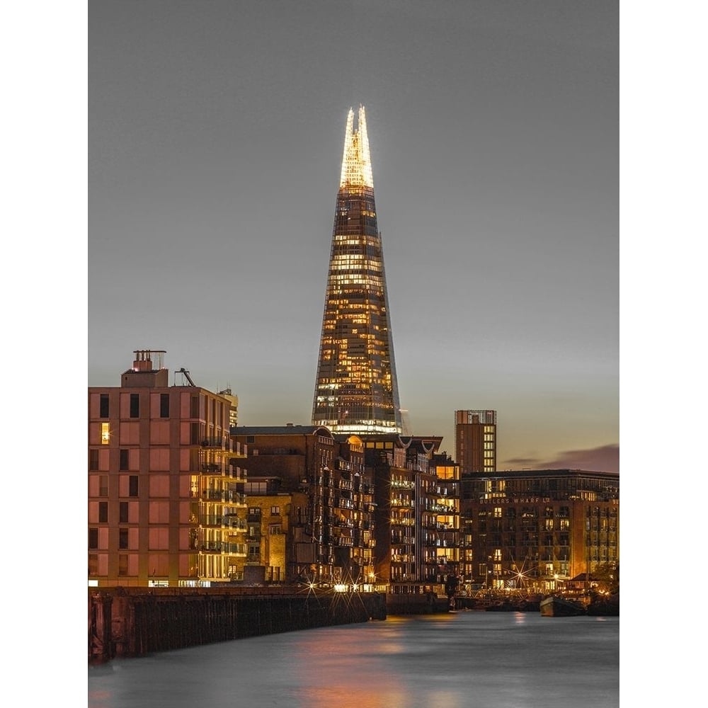 The Shard skyscraper-London-UK by Assaf Frank-VARPDXAF20150907136 Image 1