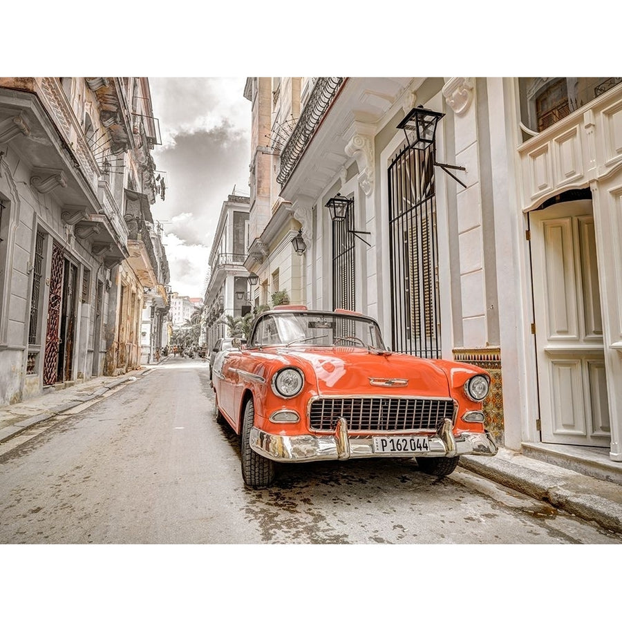 Vintage car on street of Havana-Cuba by Assaf Frank-VARPDXAF201801272574XC01 Image 1