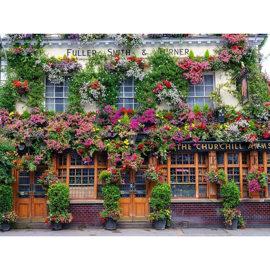 The Churchill Arms pub-London by Assaf Frank-VARPDXAF20190810004 Image 1