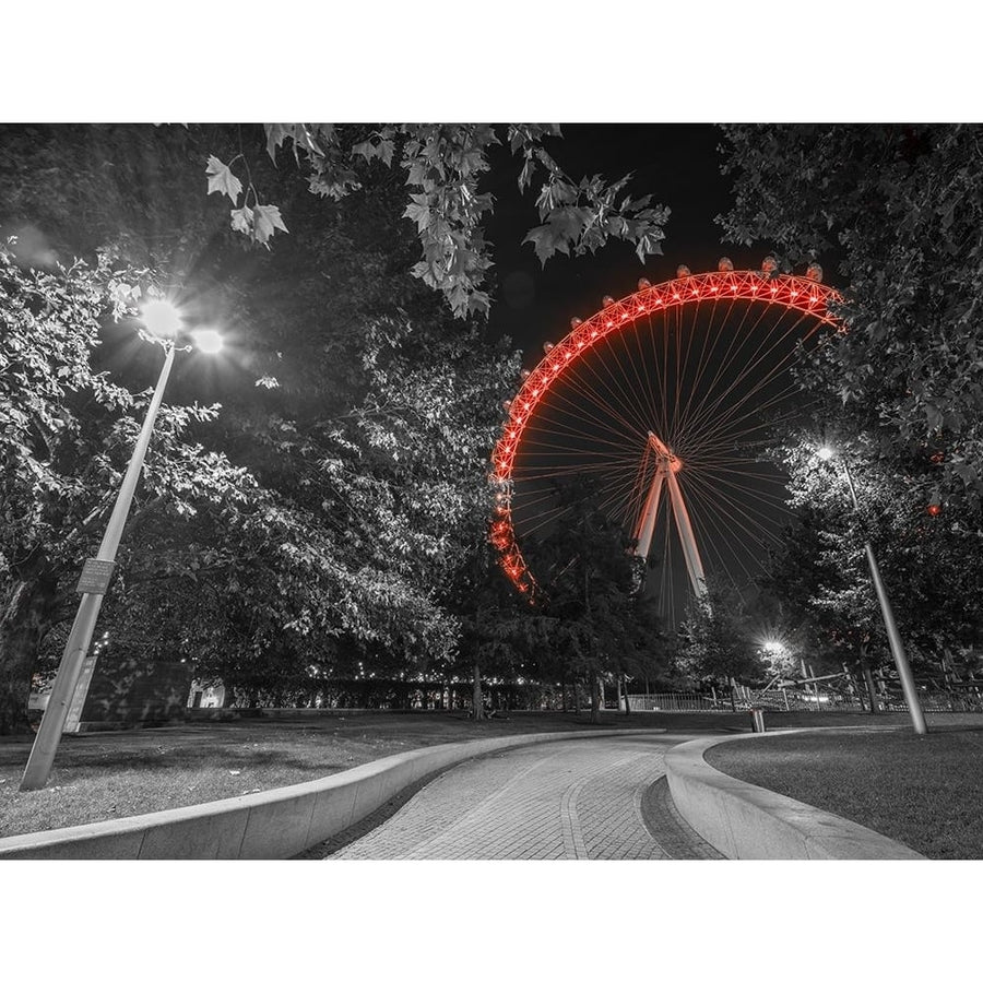 London eye at night by Assaf Frank-VARPDXAF20190826195C02 Image 1