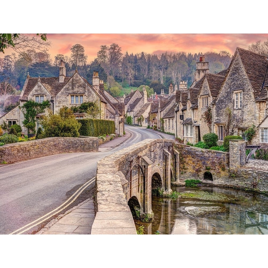 Stone cottages-Castle Combe by Assaf Frank-VARPDXAF20210502177XP1 Image 1