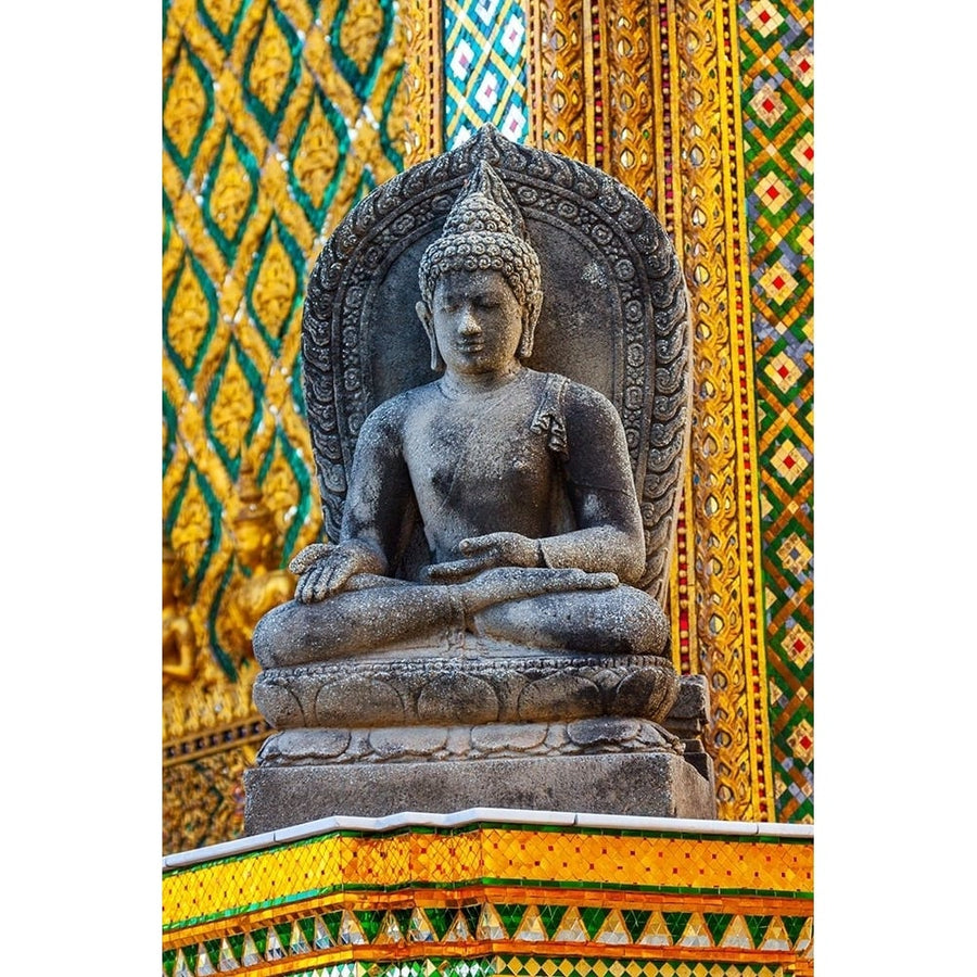 Thailand- Bangkok. Buddha statue at Wat Phra Kaew-VARPDXAS36THA0381 Image 1