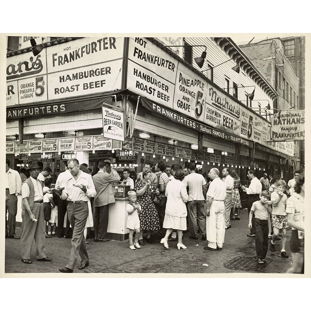 Coney Island I Poster Print - Apple Collection Vintage-VARPDXVINAPP176579 Image 1