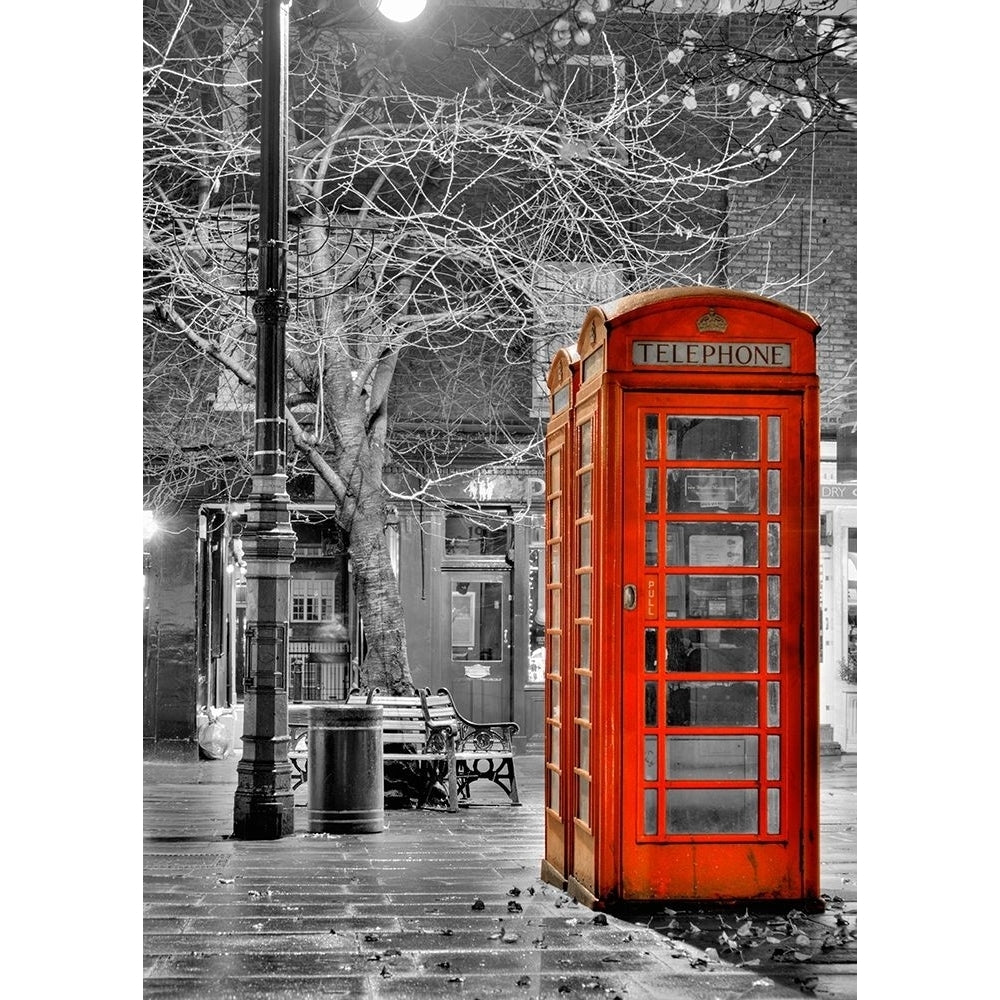 London Phone by Aurelien Terrible-VARPDXIG4962 Image 1