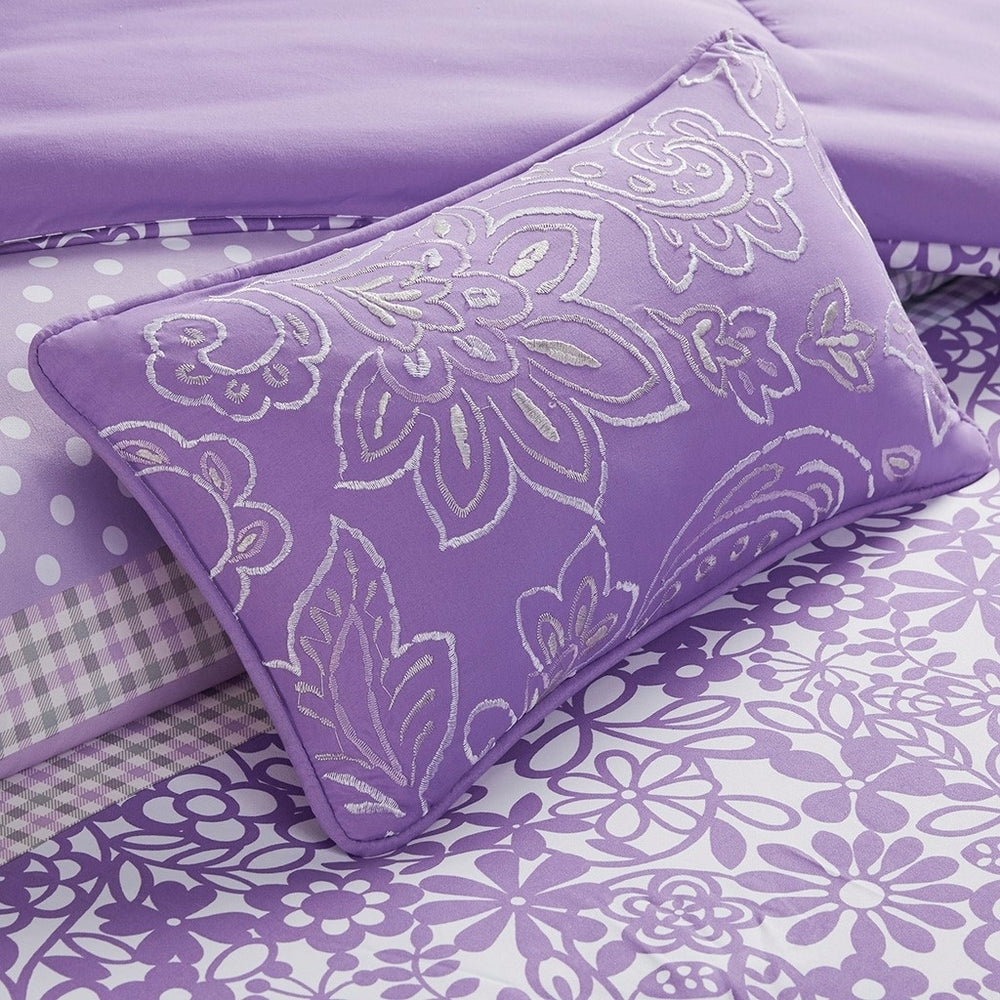 Gracie Mills Lilibeth Striped motif of Floral Paisley and Polka dots Printed Comforter Set - GRACE-6085 Image 2