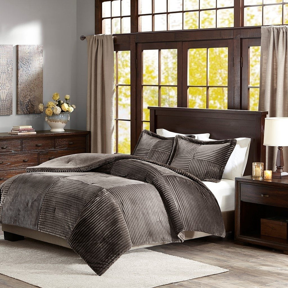 Gracie Mills Hendricks Plush Down Alternative Comforter Set - GRACE-7168 Image 2