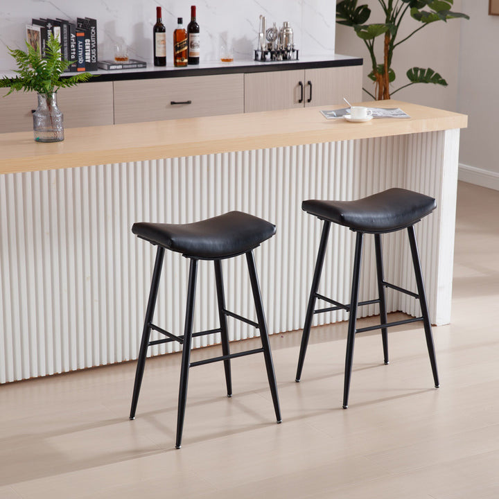 Counter Height Bar Stool Set of 2 PU Upholstered Breakfast Stools with Footrest for Kitchen Dining Room Island Black Image 7