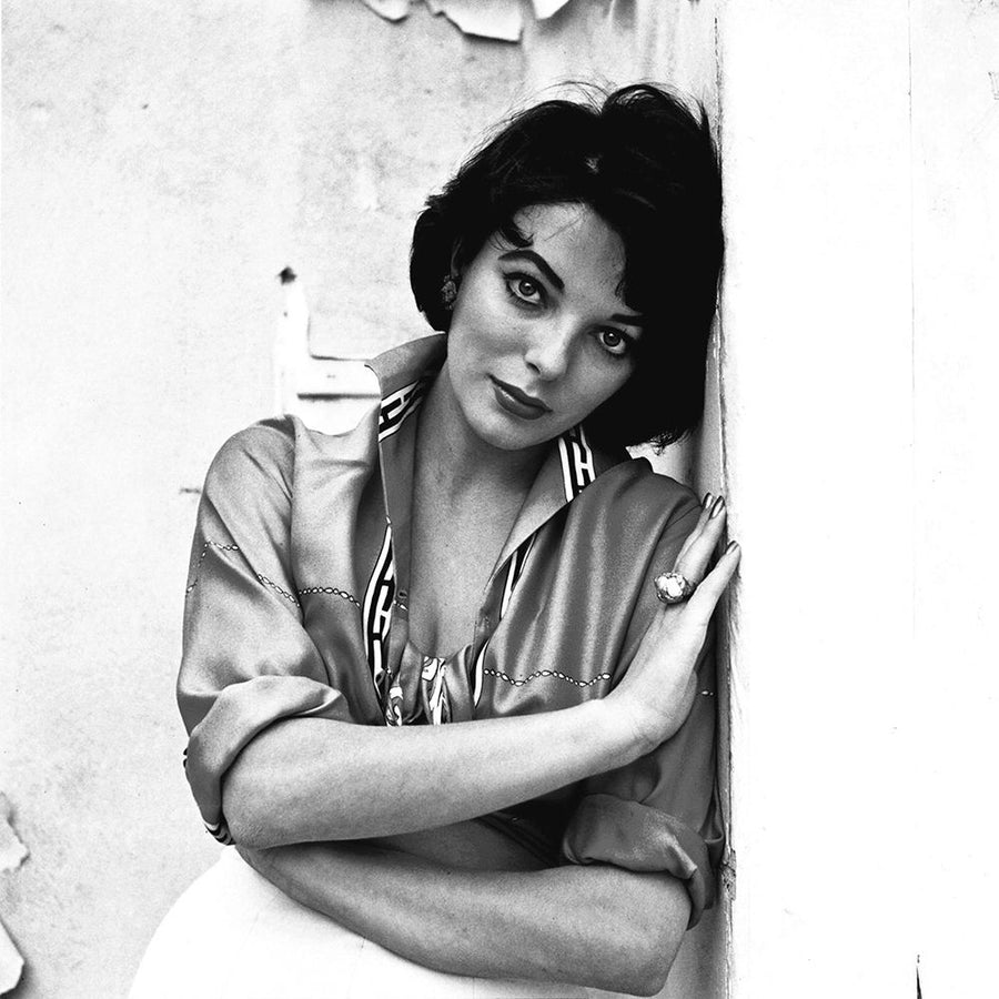 Joan Collins Poster Print by Hollywood Photo Archive Hollywood Photo Archive-VARPDX488112 Image 1