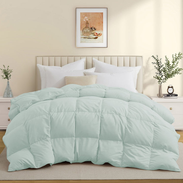 Premium All Seasons White Goose Feather Fiber and Down Comforter Image 10