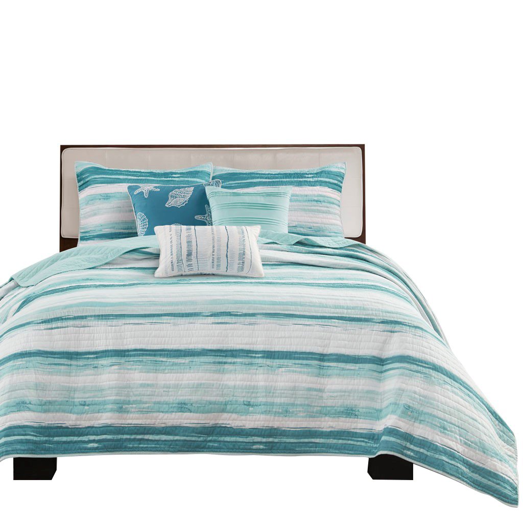 Gracie Mills Coastal Watercolor Quilt Set 6-Piece Reversible Seashell Pillows GRACE-3149 Image 1