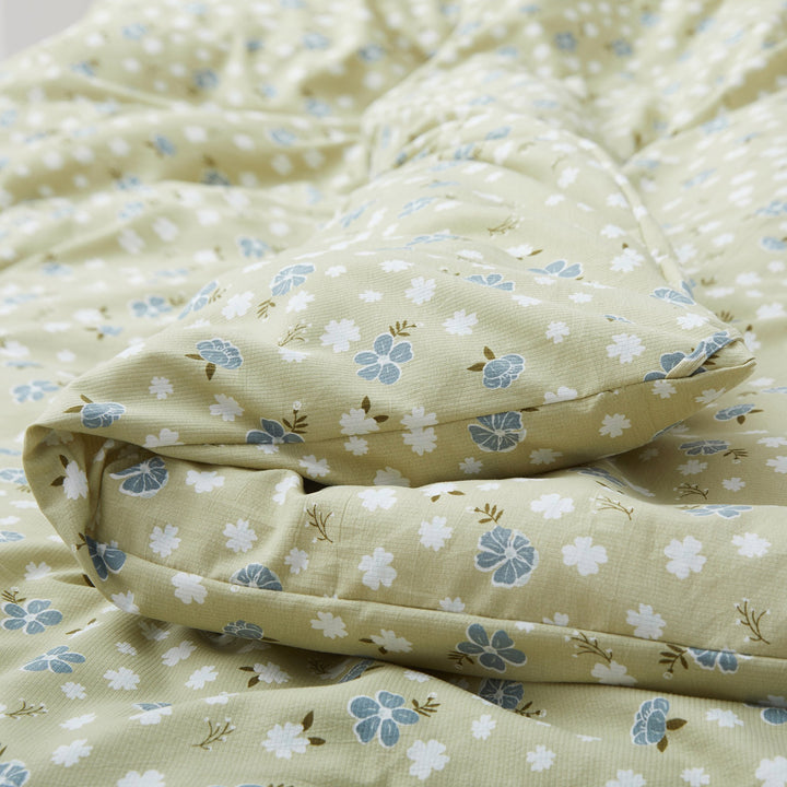 Floral Bedding Comforter Sets, 2 or 3 Pieces Soft Botanical Flowers Comforter with Pillow Sham Image 4