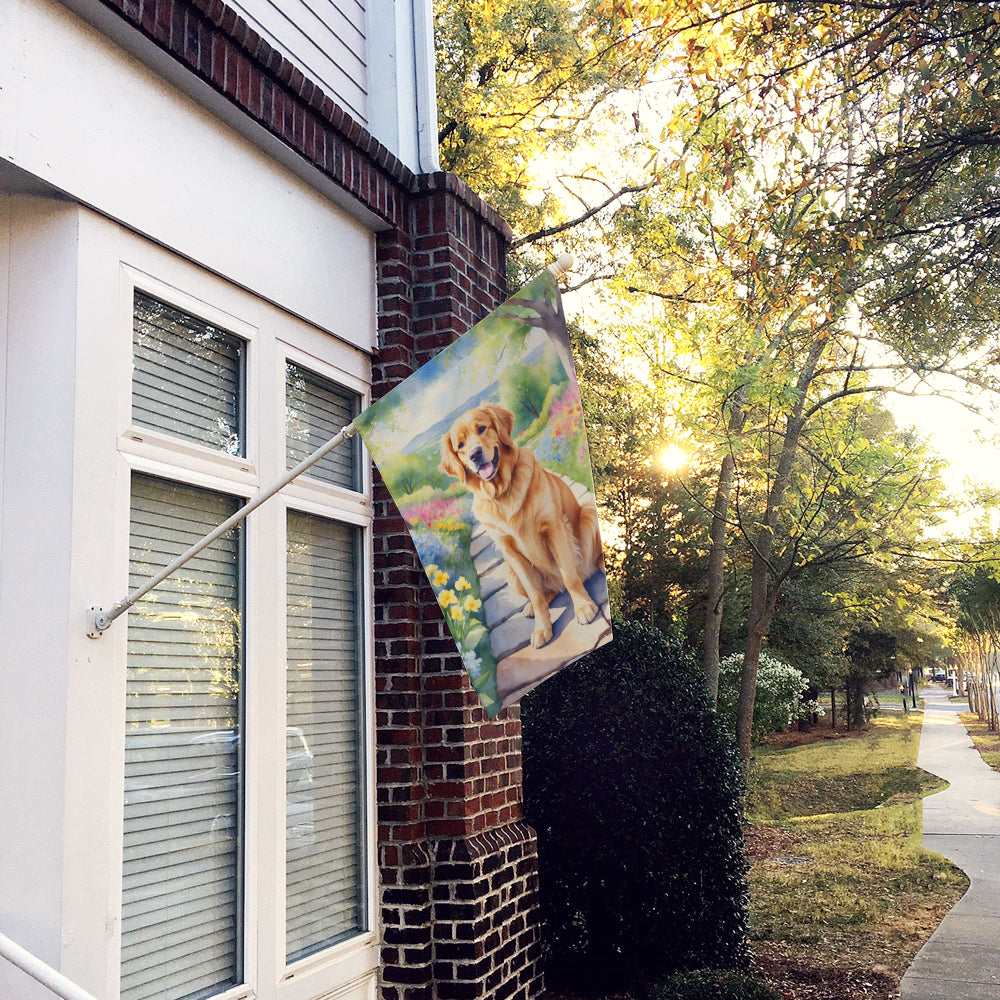 Golden Retriever Spring Path House Flag Image 2