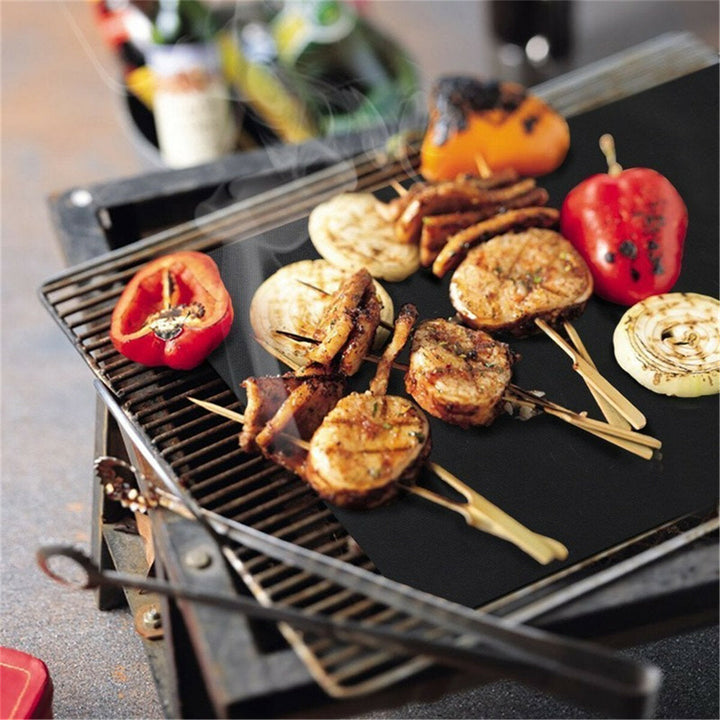 5pcs BBQ Grill Mat Barbecue Outdoor Baking Non-stick Pad Reusable And Easy To Clean Cooking Mat Image 4