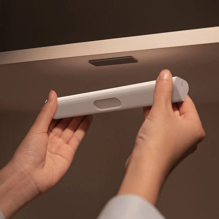 LED Induction Night Light Human Body Sensor 2 Brightness Level 8 Months Standby Time Wireless For Bedroom Closet Image 2