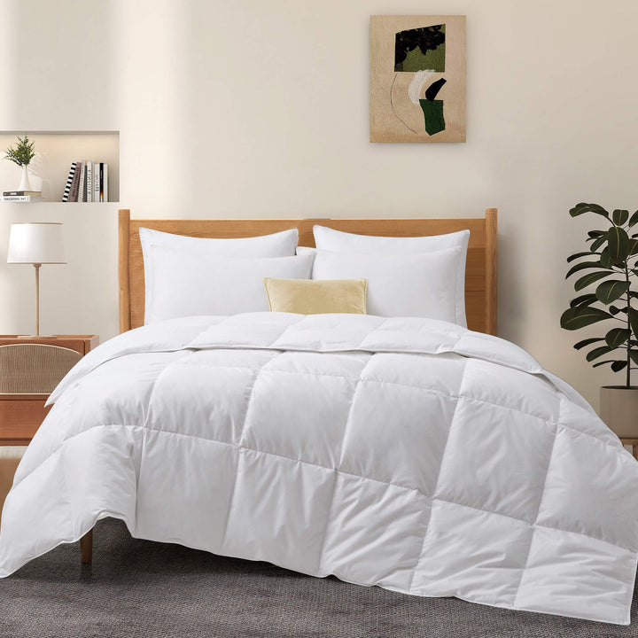 Goose Down Comforter White Cotton Cover Lightweight Fluffy Twin Full King Size Image 4