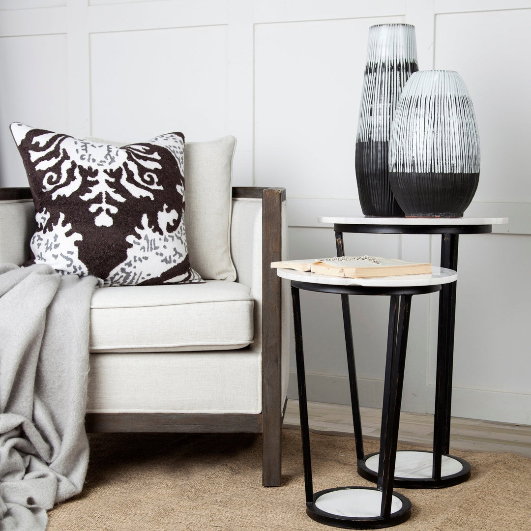 25" Black And White Marble End Table Image 7