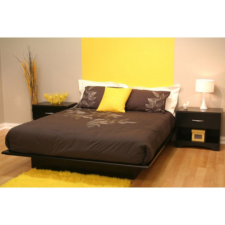 Full size Contemporary Platform Bed in Black Finish Image 2