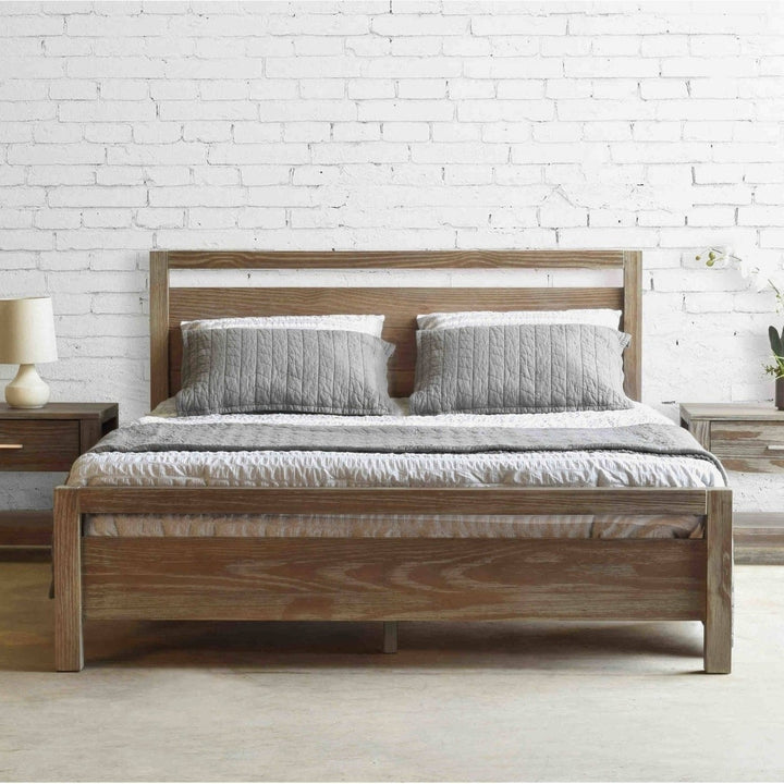 King Size FarmHouse Traditional Rustic Pine Platform Bed Image 4