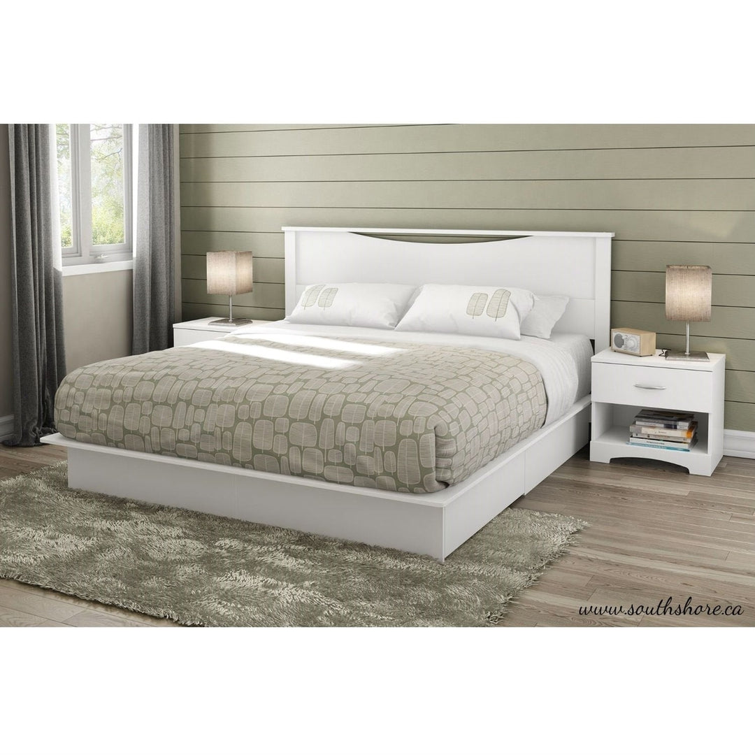 King size Modern Platform Bed with Storage Drawers in White Finish Image 2