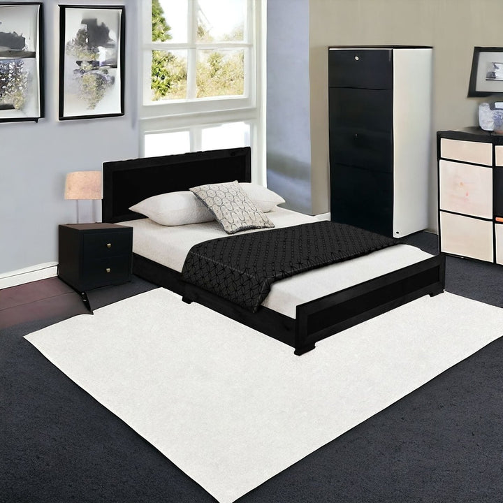 Moma Black Wood Platform Queen Bed With Two Nightstands Image 1