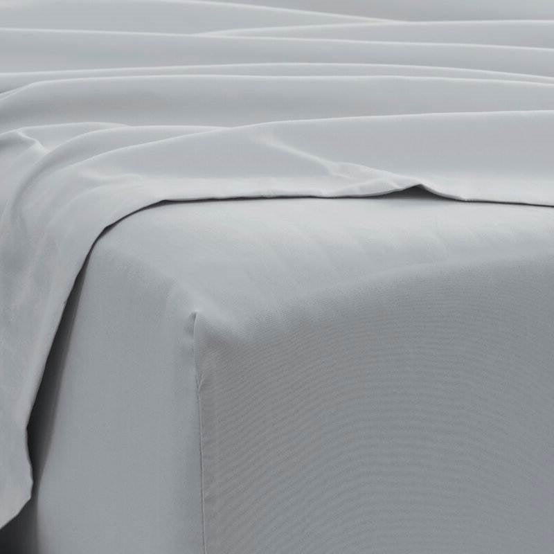 Queen size 6 Piece Wrinkle Resistant Microfiber Polyester Sheet Set Image 2