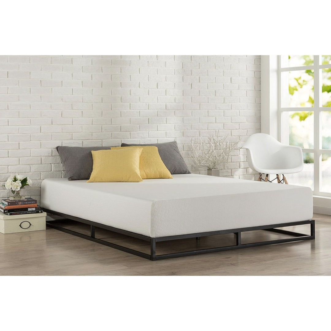 Queen size 6-inch Low Profile Metal Platform Bed Frame with Wooden Slats Image 2