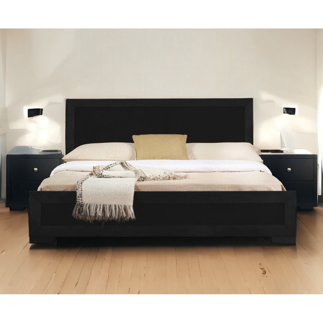 Moma Black Wood Platform Queen Bed With Two Nightstands Image 3