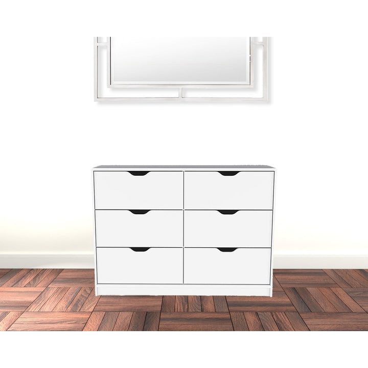 42" White Four Drawer Dresser Image 9