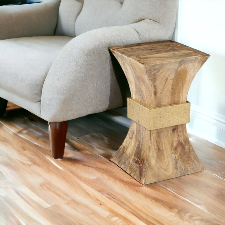 18" Natural Solid Wood And Manufactured Wood Square End Table Image 6