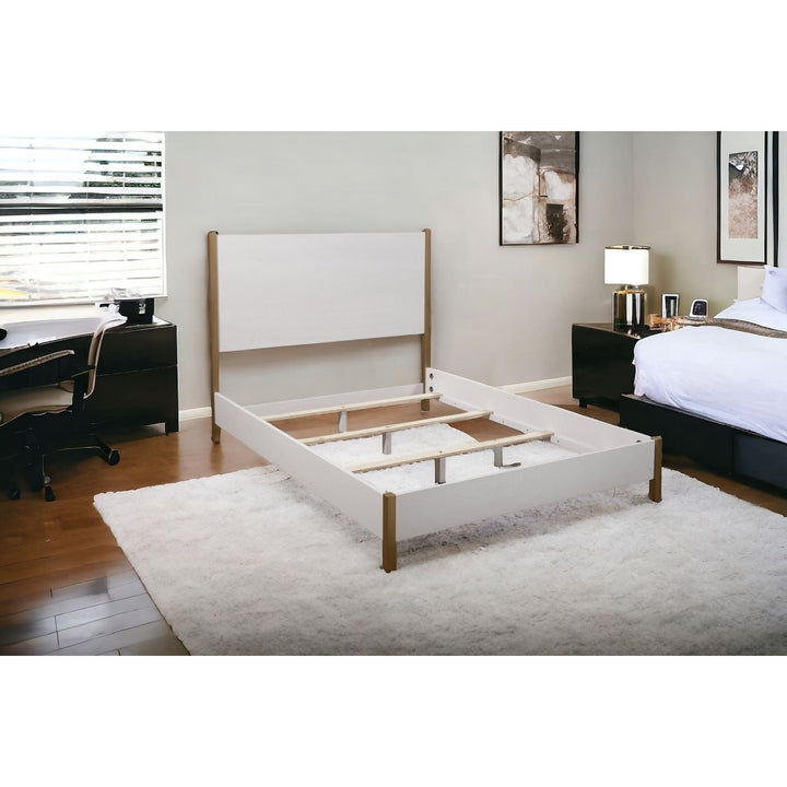 White Solid and Manufactured Wood Queen Bed Image 8