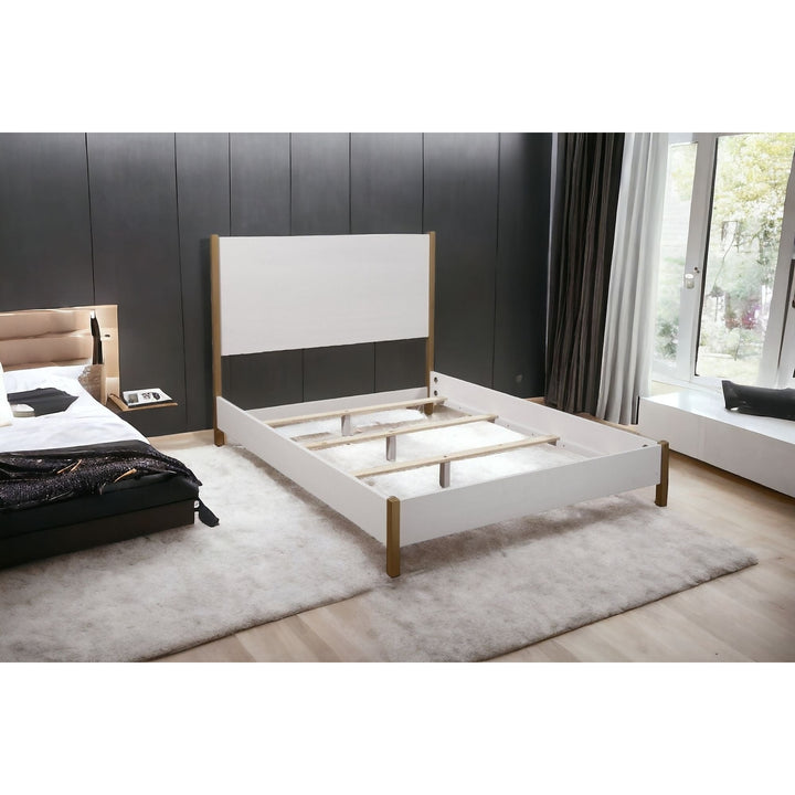 White Solid and Manufactured Wood Queen Bed Image 11