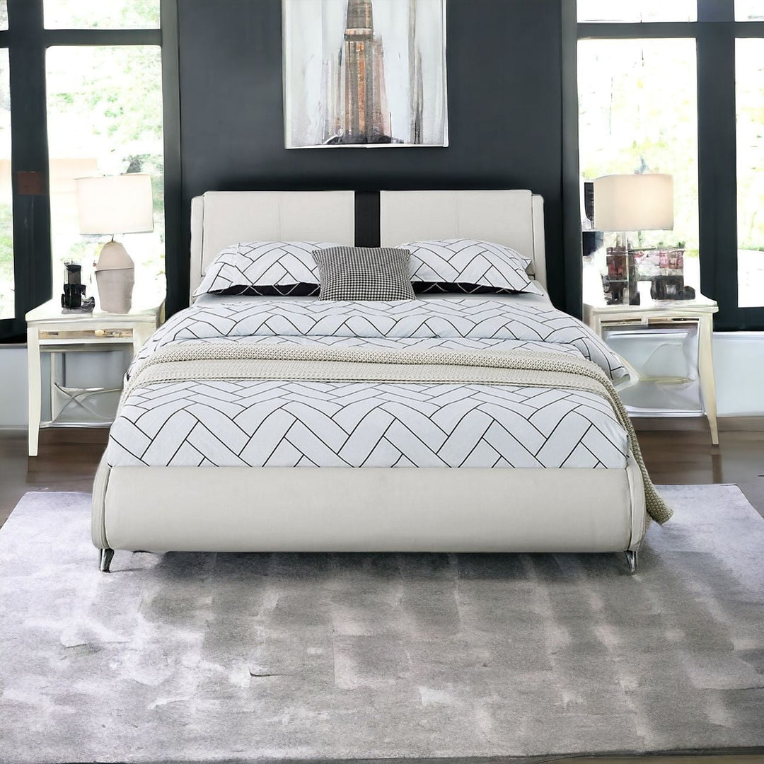 White Platform King Bed Image 2