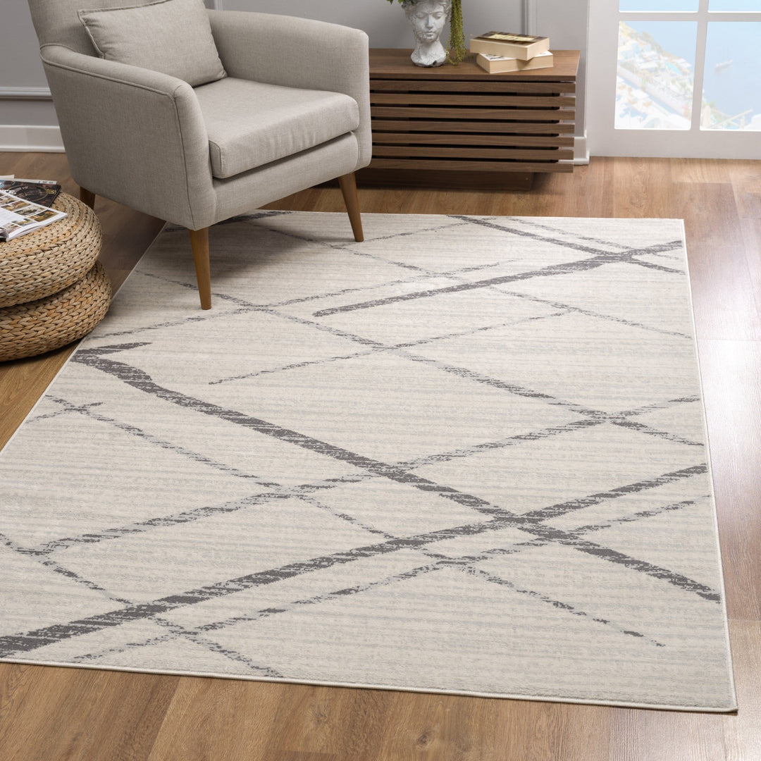 6 Runner Gray and Ivory Geometric Runner Rug Image 7