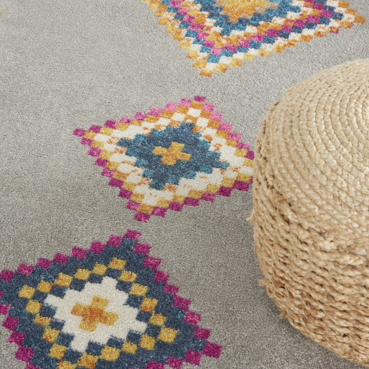 2 X 3 Gray Geometric Berber Area Rug Image 3