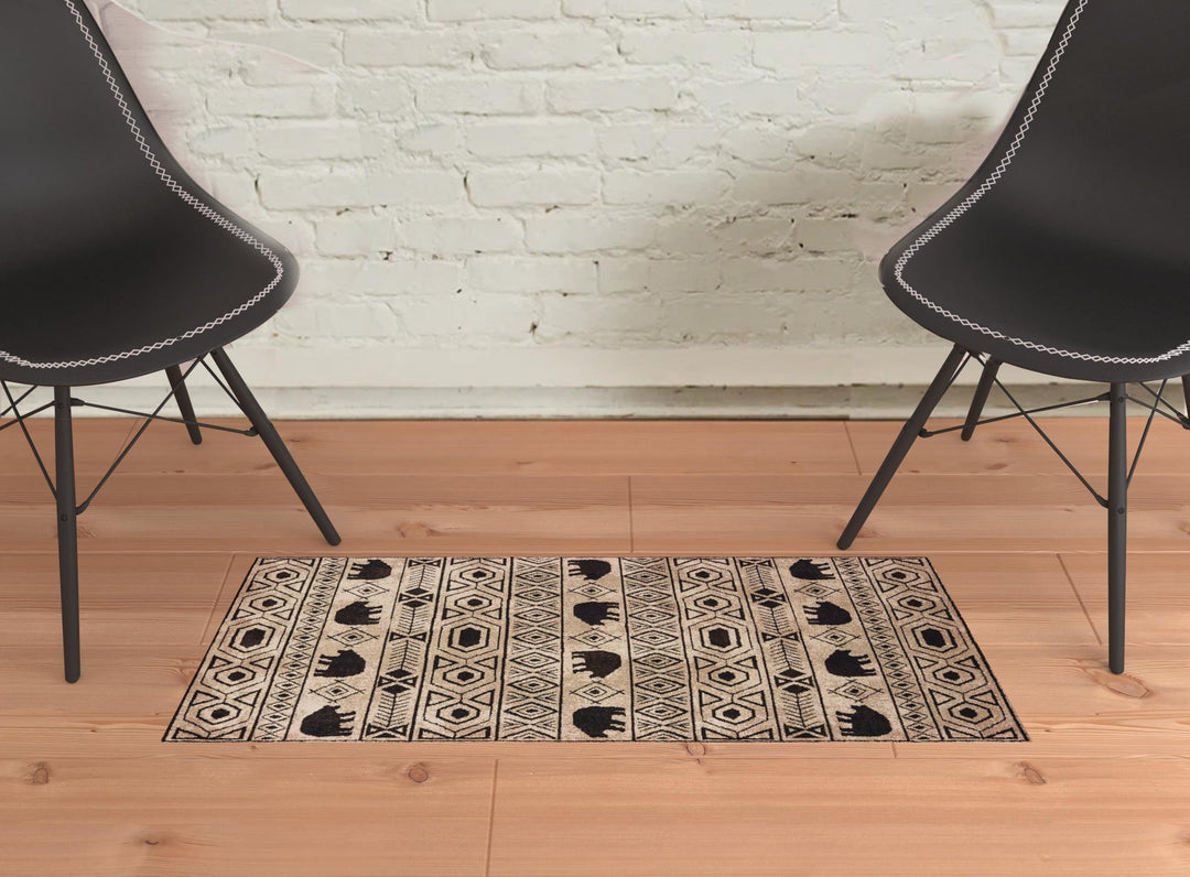 2 X 3 Ivory And Black Southwestern Power Loom Stain Resistant Area Rug Image 2