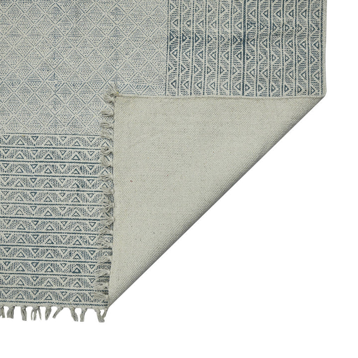 2 x 3 Blue and Ivory Geometric Flatweave Handmade Distressed Area Rug with Fringe Image 4