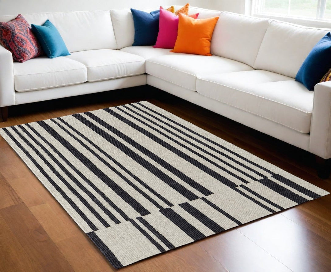 4 x 6 Ivory and Black Wool Abstract Hand Tufted Area Rug Image 8