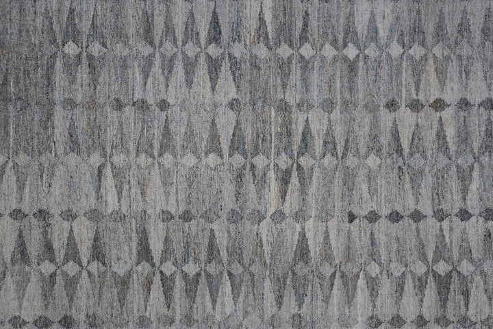 4 X 6 Gray Silver And Ivory Geometric Hand Woven Stain Resistant Area Rug With Fringe Image 1