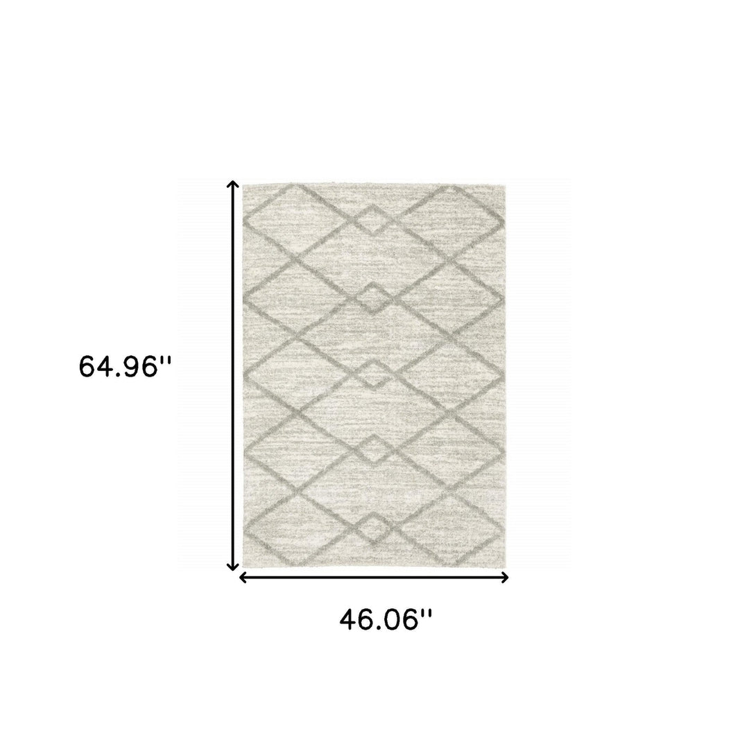 4 X 6 Ivory And Grey Geometric Shag Power Loom Stain Resistant Area Rug Image 9